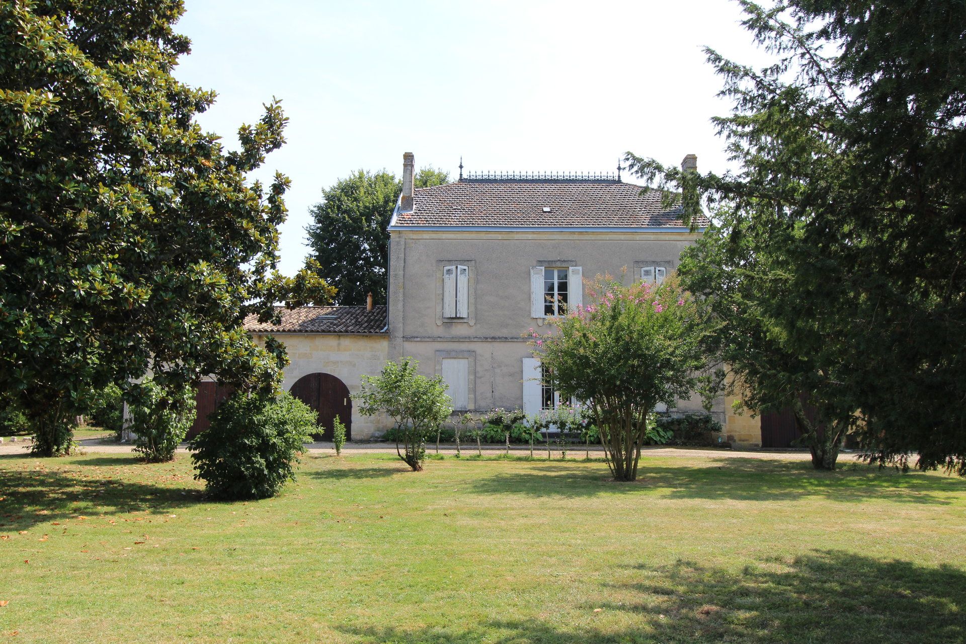 Château Jingle Yard — photo 1