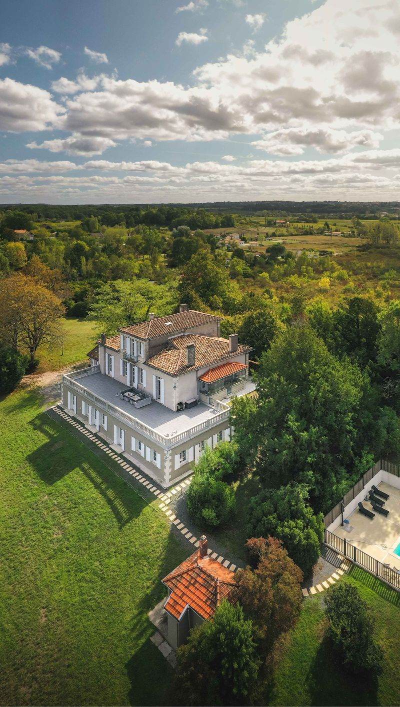 Château de Chelivette — photo principale