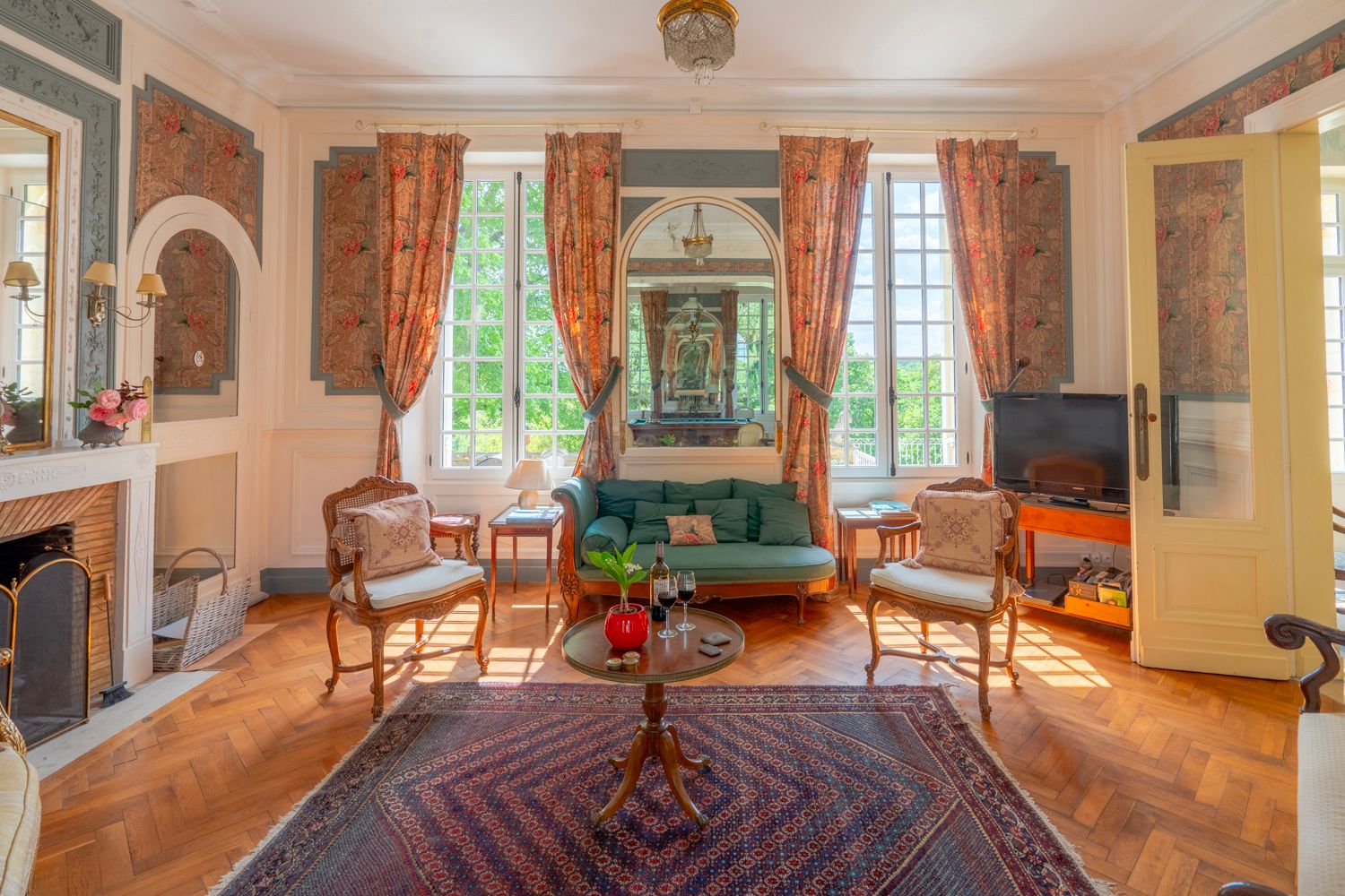 Interior-3