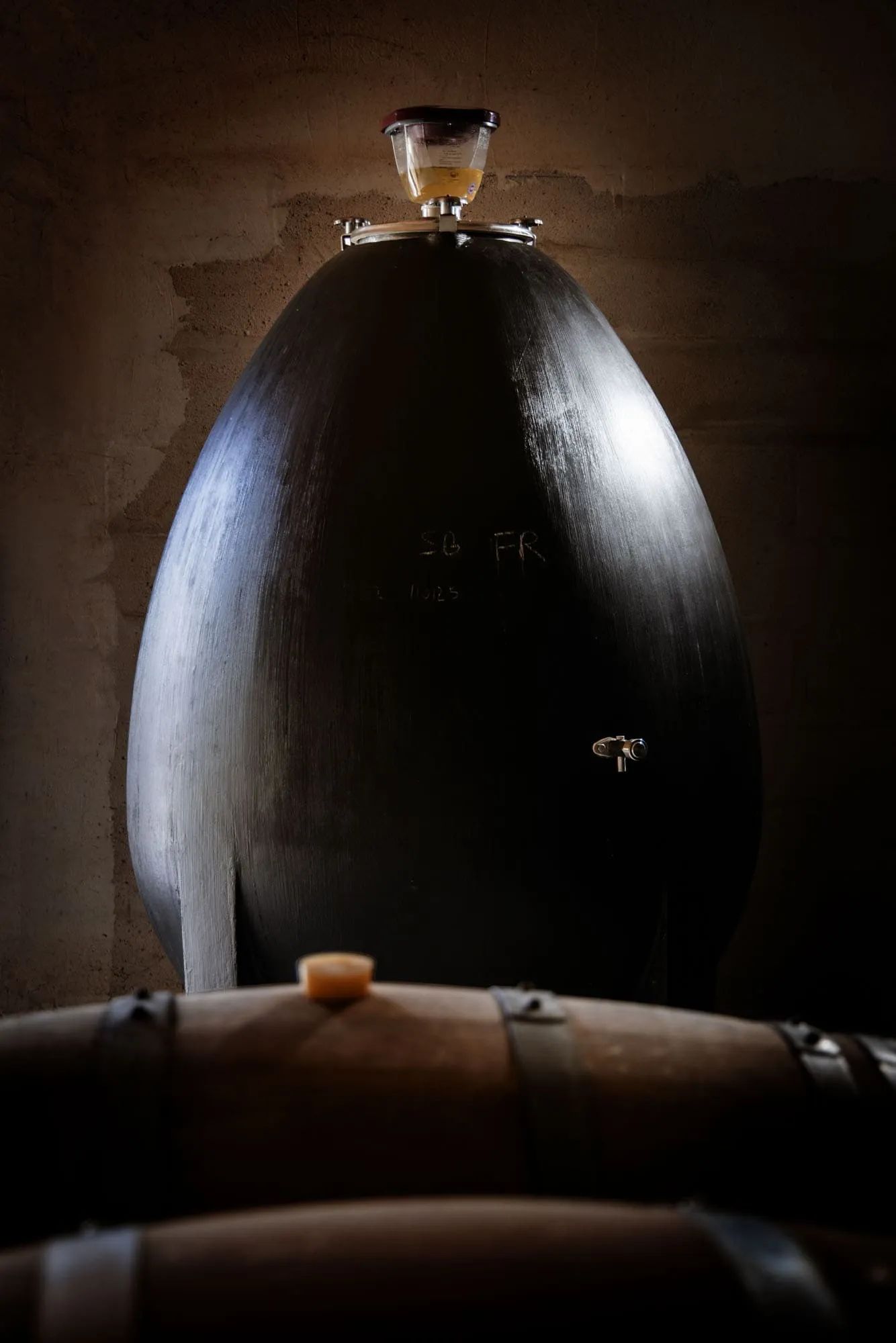 oeuf béton élevage sur lies à château Penin