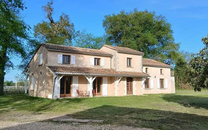 Chambres Hôtes Maison des Capucins à Lalande de Pomerol