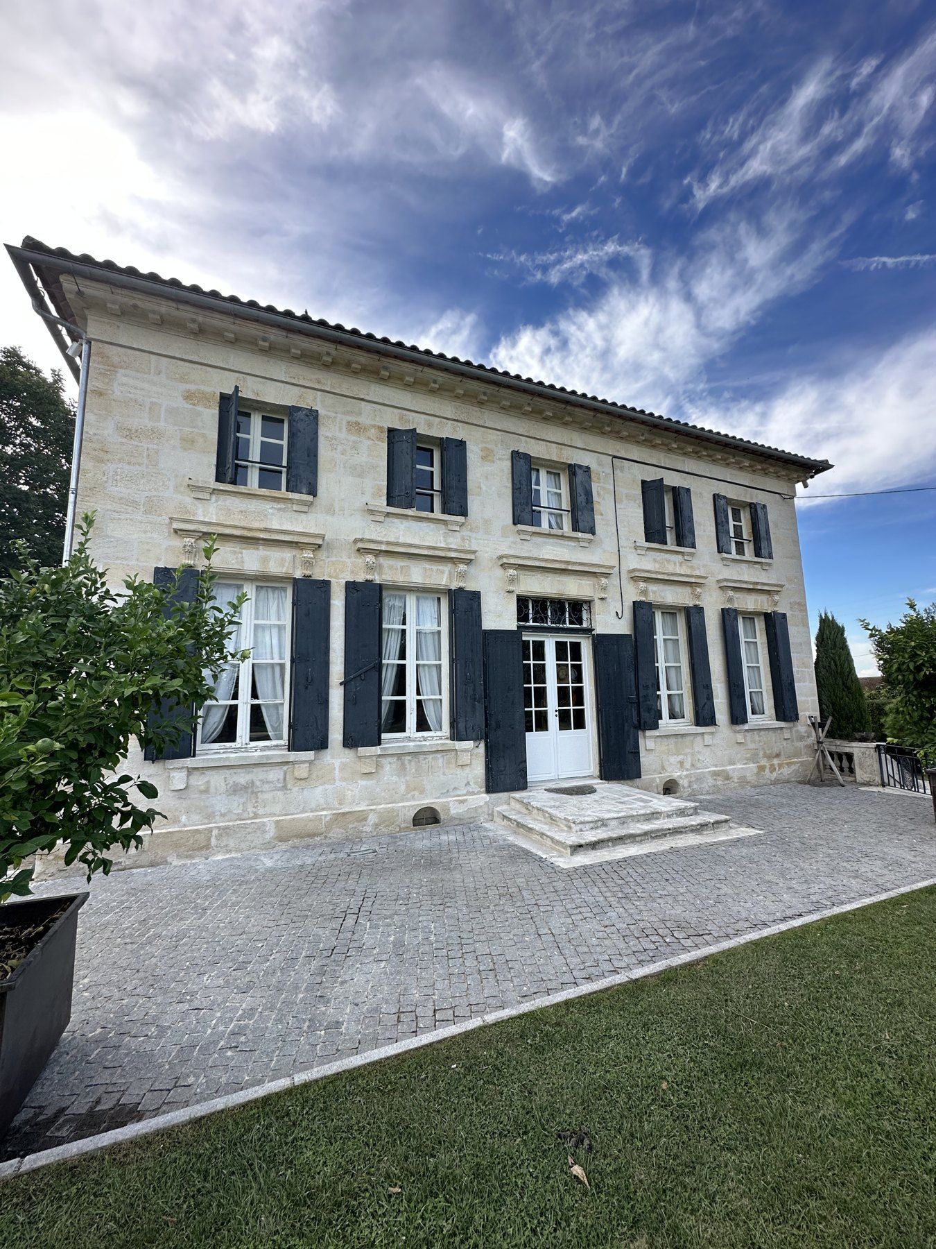 Les trois vins du Château Vieux Taillefer