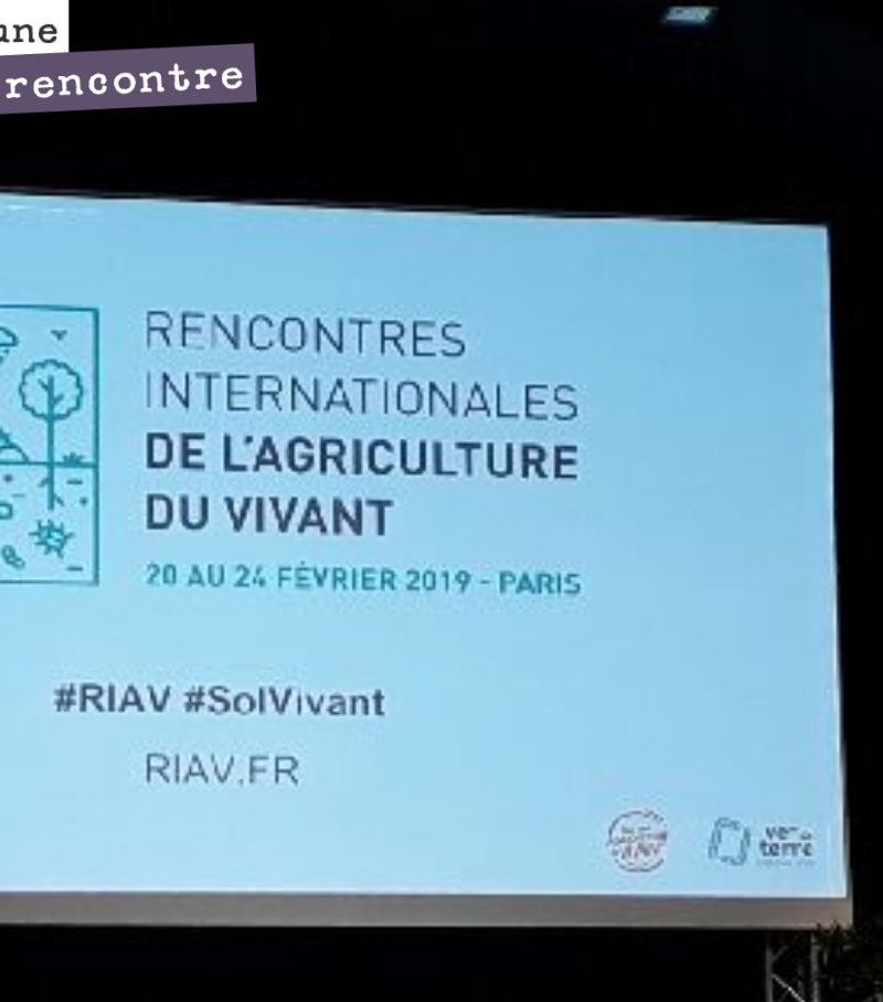 We are attending the Rencontres Internationales de l’Agriculture du Vivant this morning. Fascinating talks on carbon sequestration in soils, with invaluable feedback from the field.