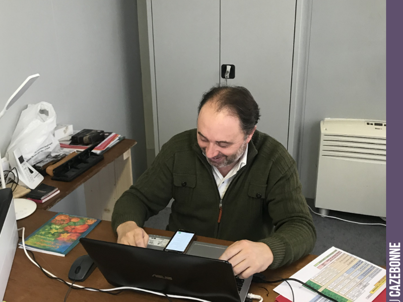 David, in our new office, is hard at work preparing the upcoming bottlings of our 2019 vintage.
We are preparing some truly wonderful cuvées for you!