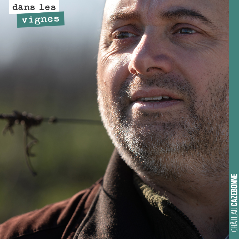 Photograph of David Poutays in our vineyards by Antonin Bonnet.