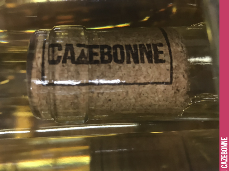 Golden highlights for our bottle of Entre amis 2019. Awaiting labelling...
Diam cork to ensure no cork taint and consistent wine oxygenation across all ...