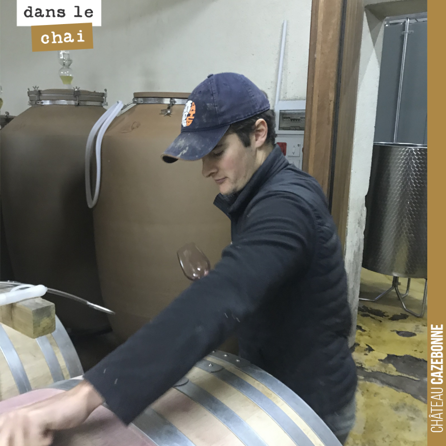 Valentin at the helm. We are re-tasting all the 2020 batches to see how they are evolving. This year, we have magnificent reds with great depth. The barrel-aged whites are currently showing some r...